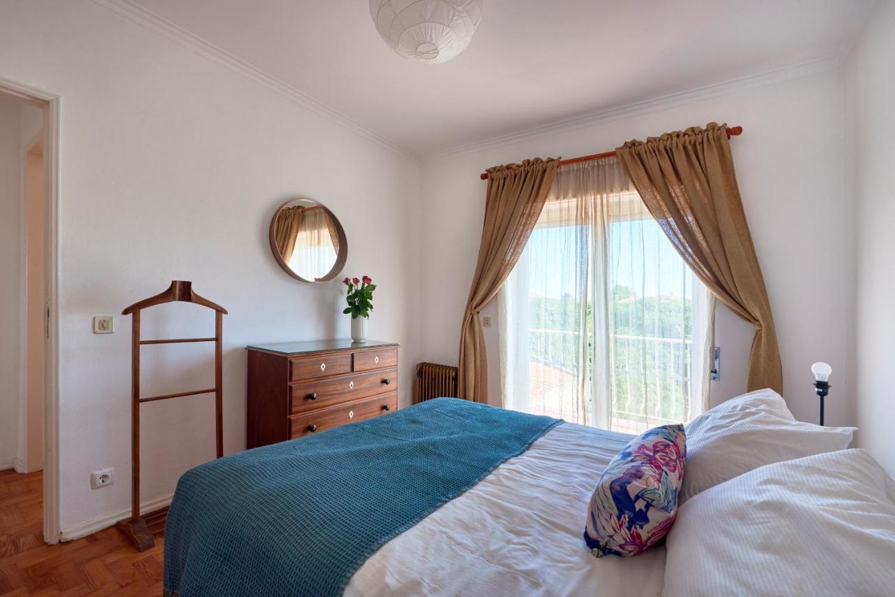 Bright Apartment With Garden In Cascais Eksteriør billede