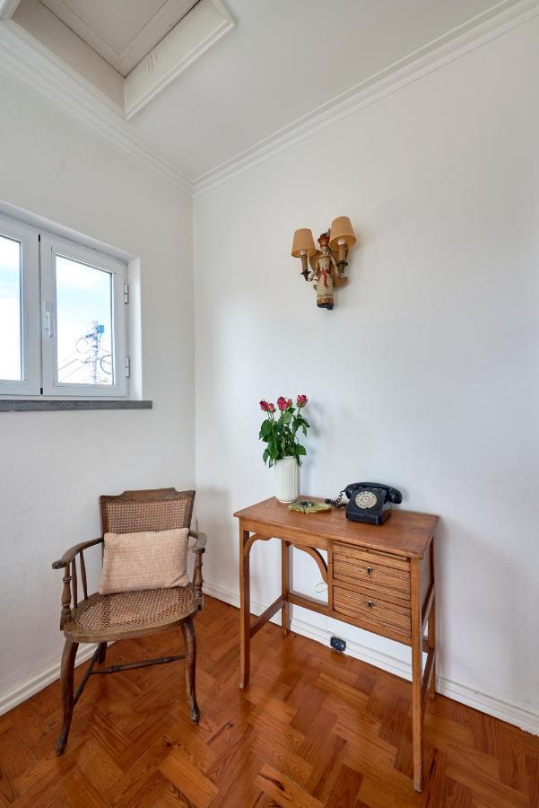 Bright Apartment With Garden In Cascais Eksteriør billede